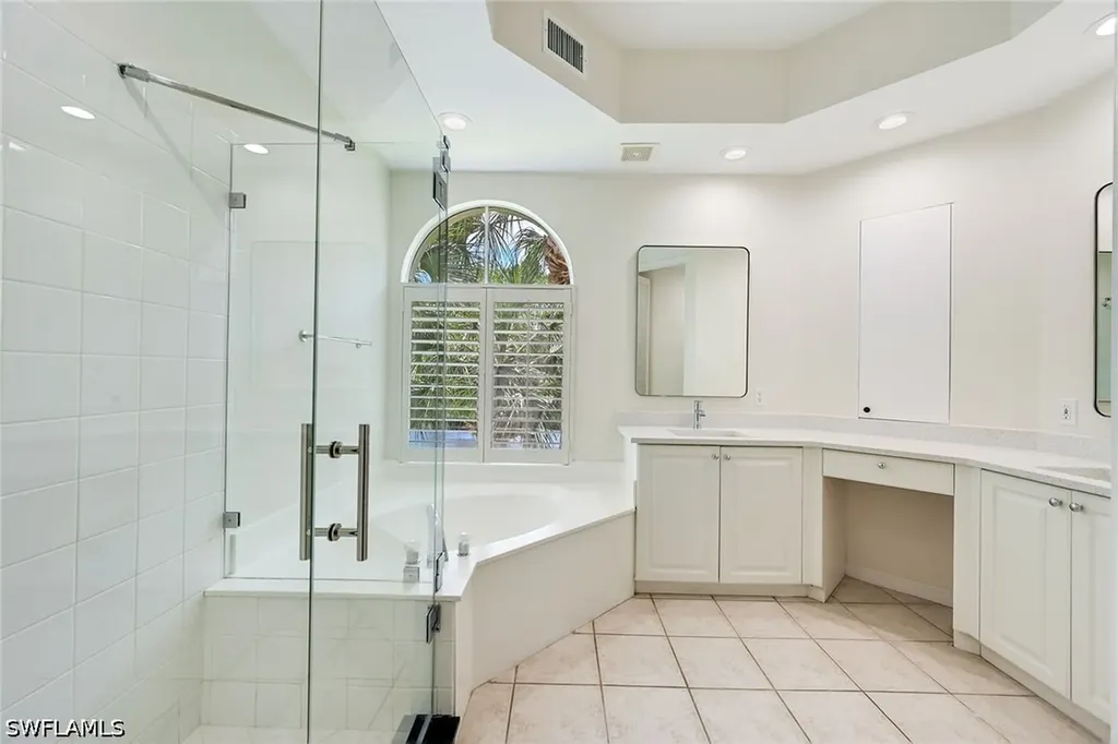 1580 Clermont Drive Naples FL 34109