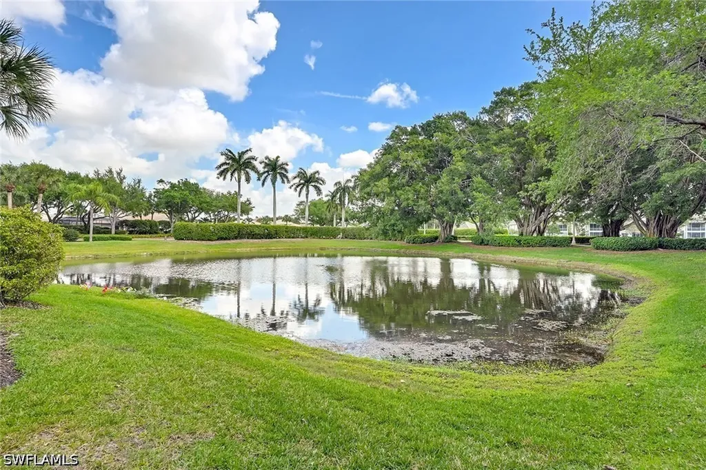 1580 Clermont Drive Naples FL 34109