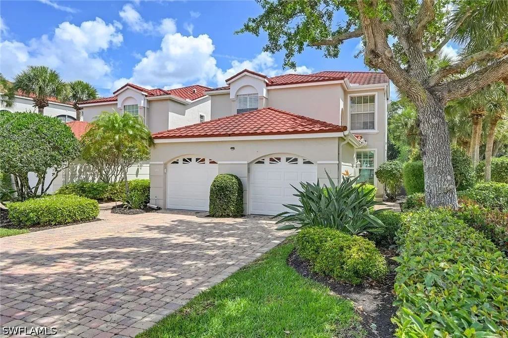 1580 Clermont Drive Naples FL 34109