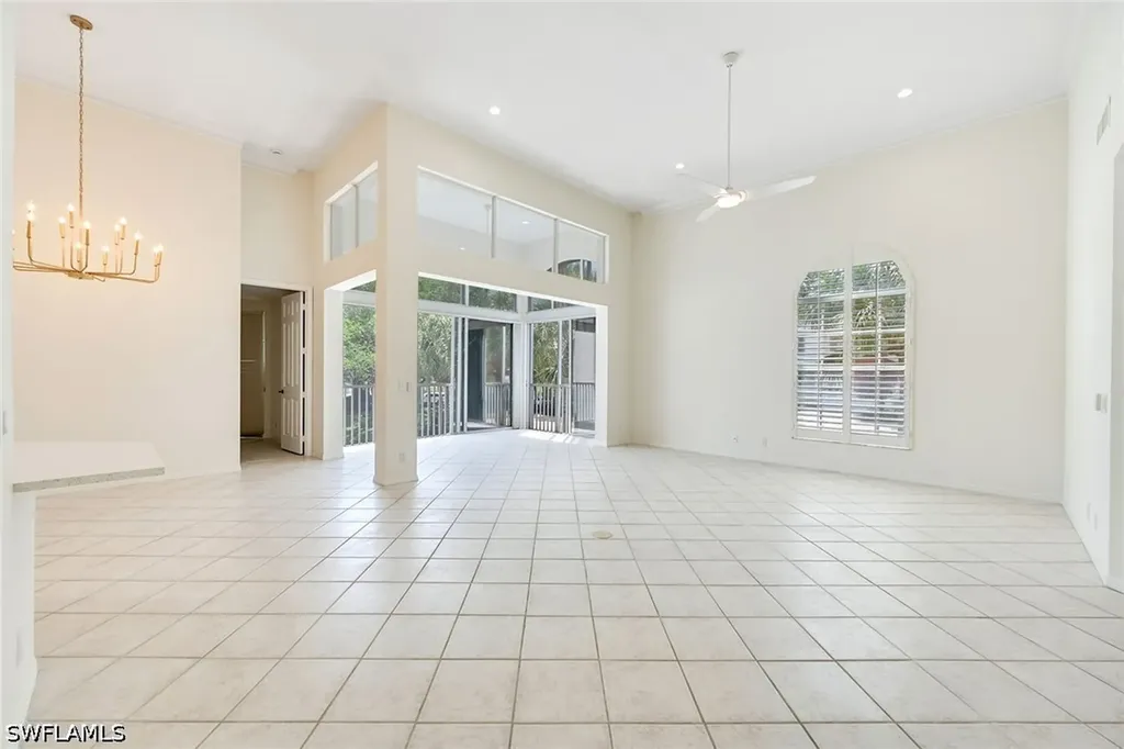 1580 Clermont Drive Naples FL 34109