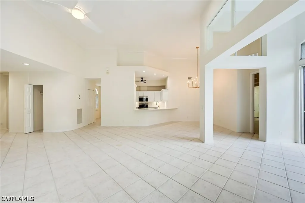 1580 Clermont Drive Naples FL 34109