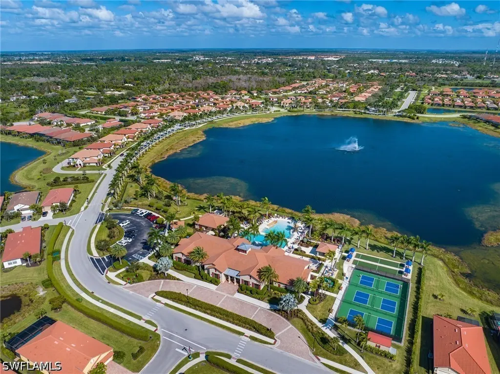 1287 Manado Drive Naples FL 34113