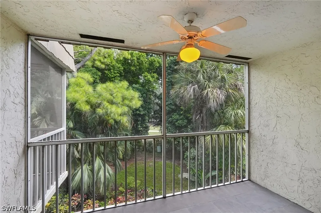 499 Forest Lakes Boulevard Naples FL 34105