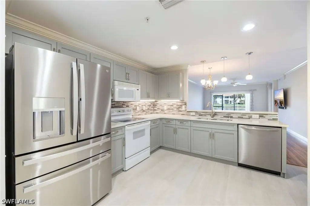 3023 Horizon Lane Naples FL 34109