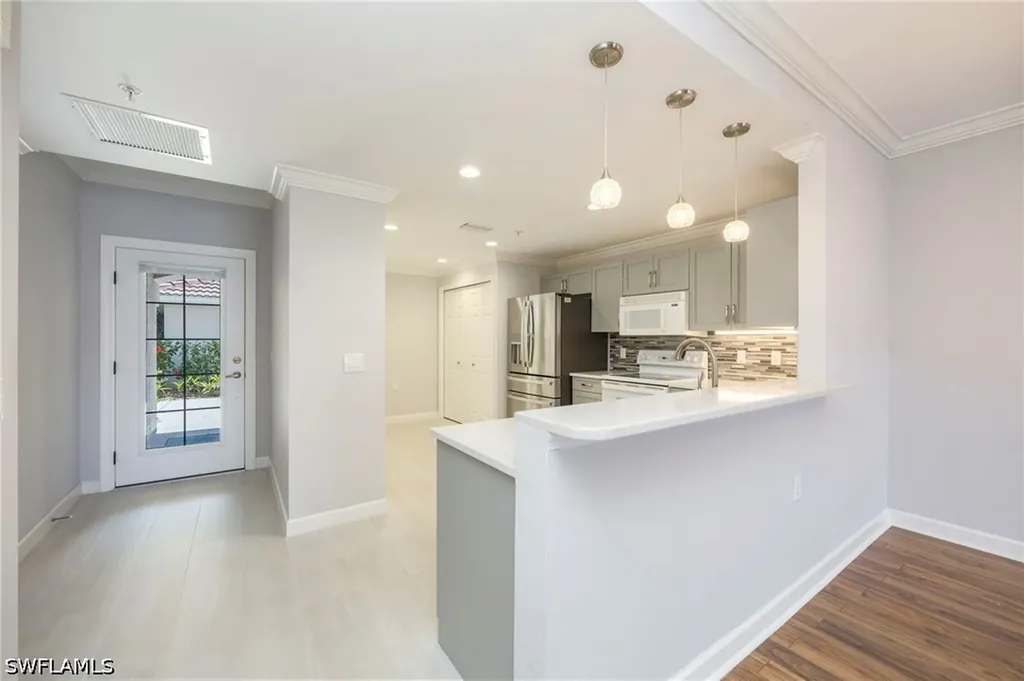 3023 Horizon Lane Naples FL 34109