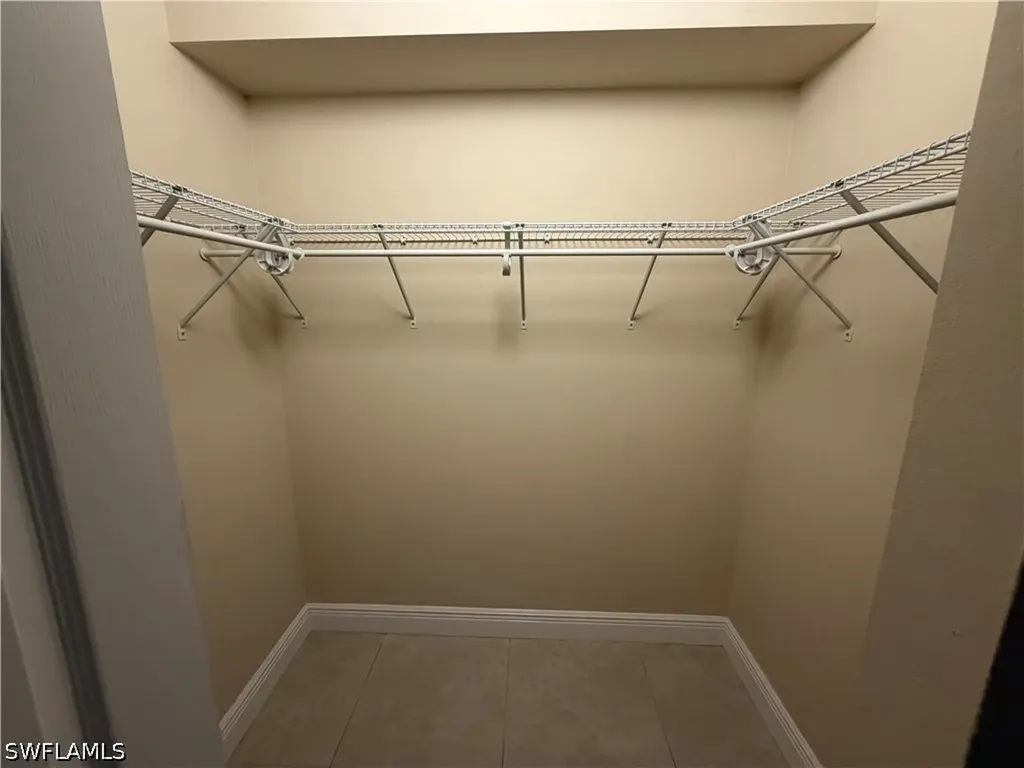 5307 Summerlin Road Fort Myers FL 33919