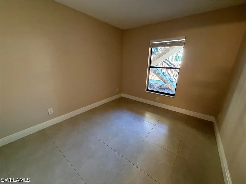 5307 Summerlin Road Fort Myers FL 33919
