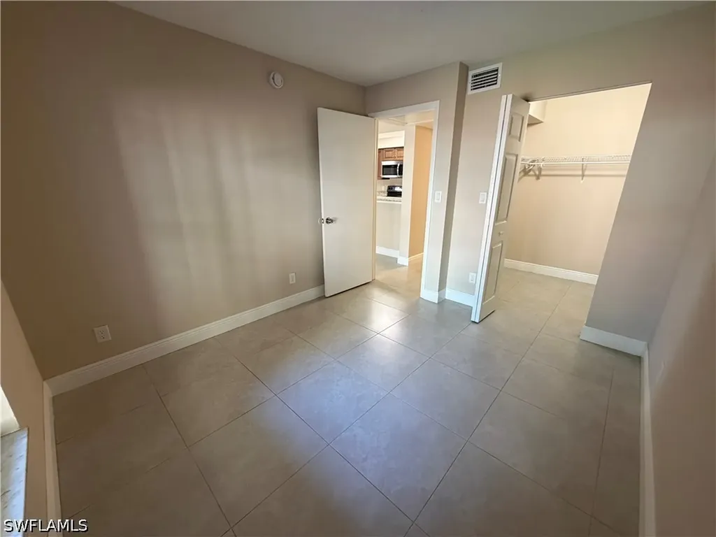 5307 Summerlin Road Fort Myers FL 33919