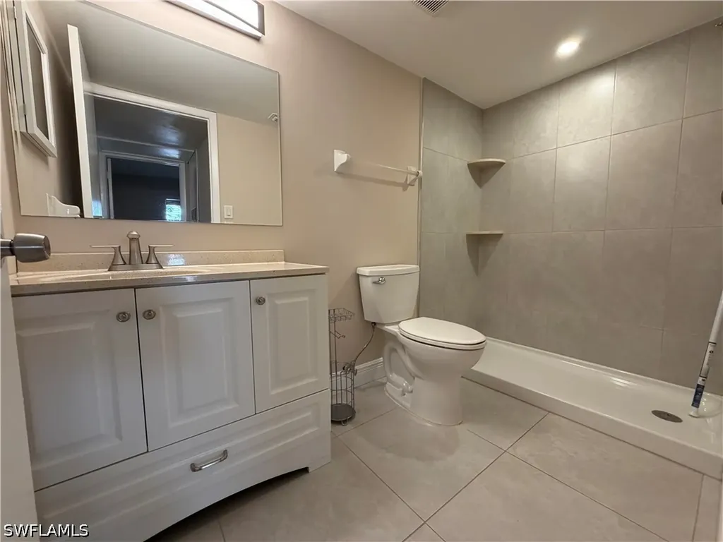 5307 Summerlin Road Fort Myers FL 33919