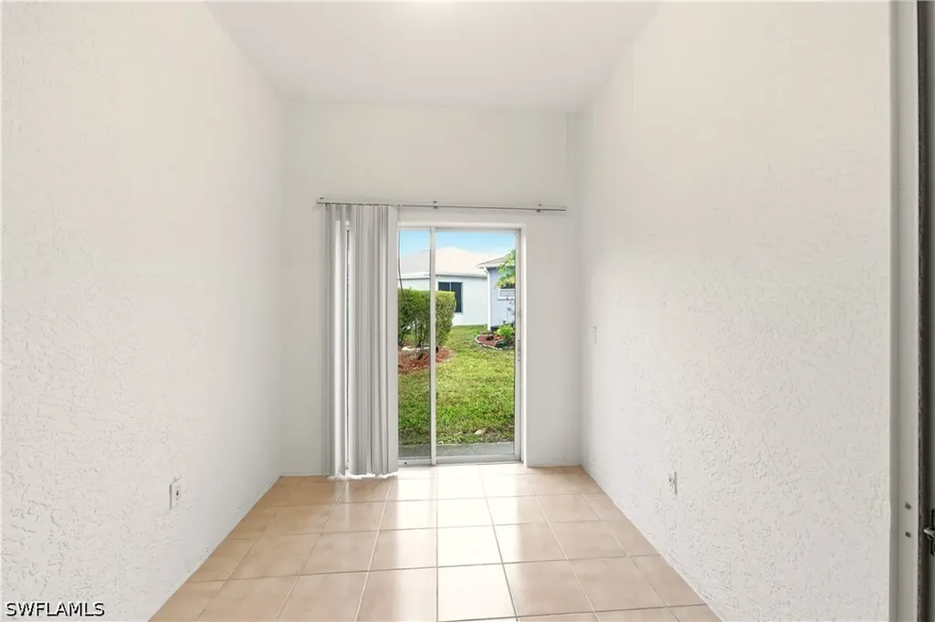 10707 Pearl Bay Circle Estero FL 33928