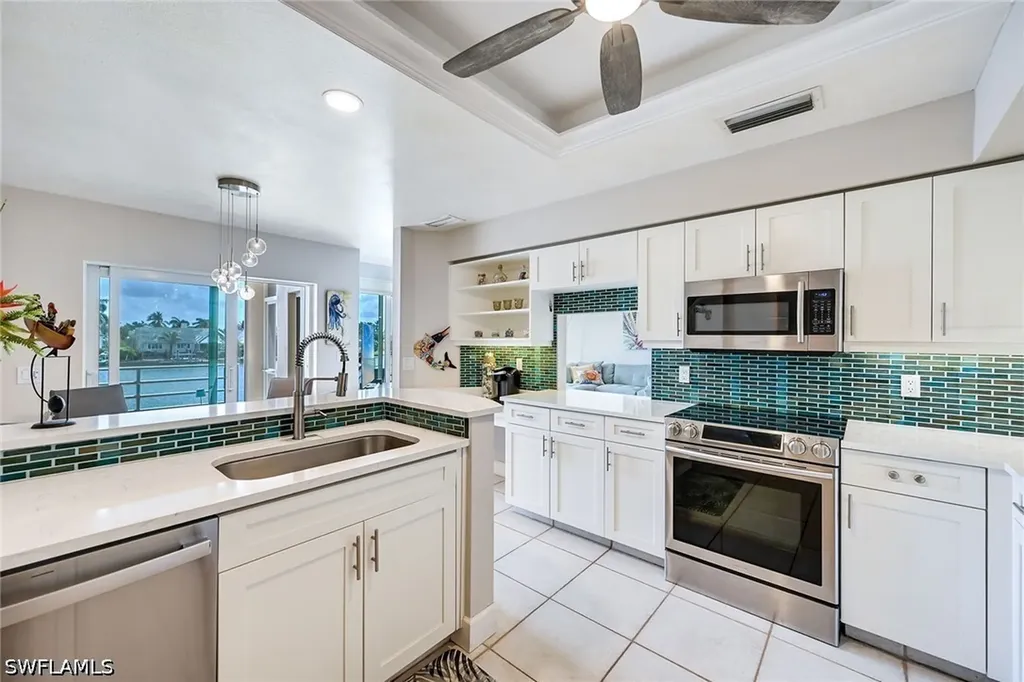 4530 Gulf Shore Boulevard N Naples FL 34103