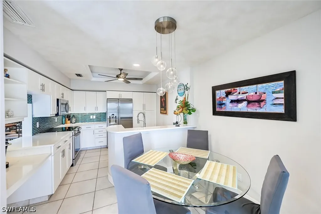 4530 Gulf Shore Boulevard N Naples FL 34103