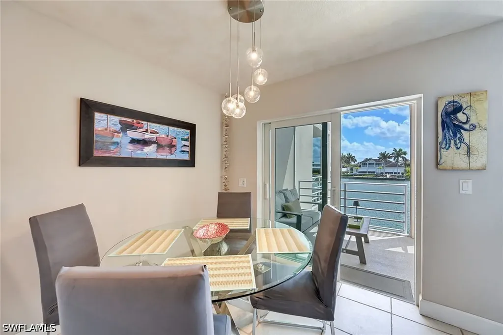 4530 Gulf Shore Boulevard N Naples FL 34103