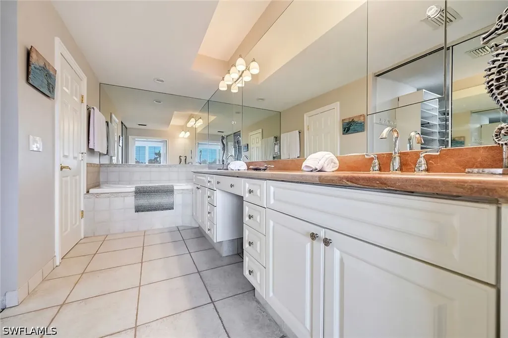 4530 Gulf Shore Boulevard N Naples FL 34103