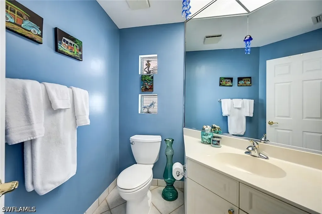 4530 Gulf Shore Boulevard N Naples FL 34103