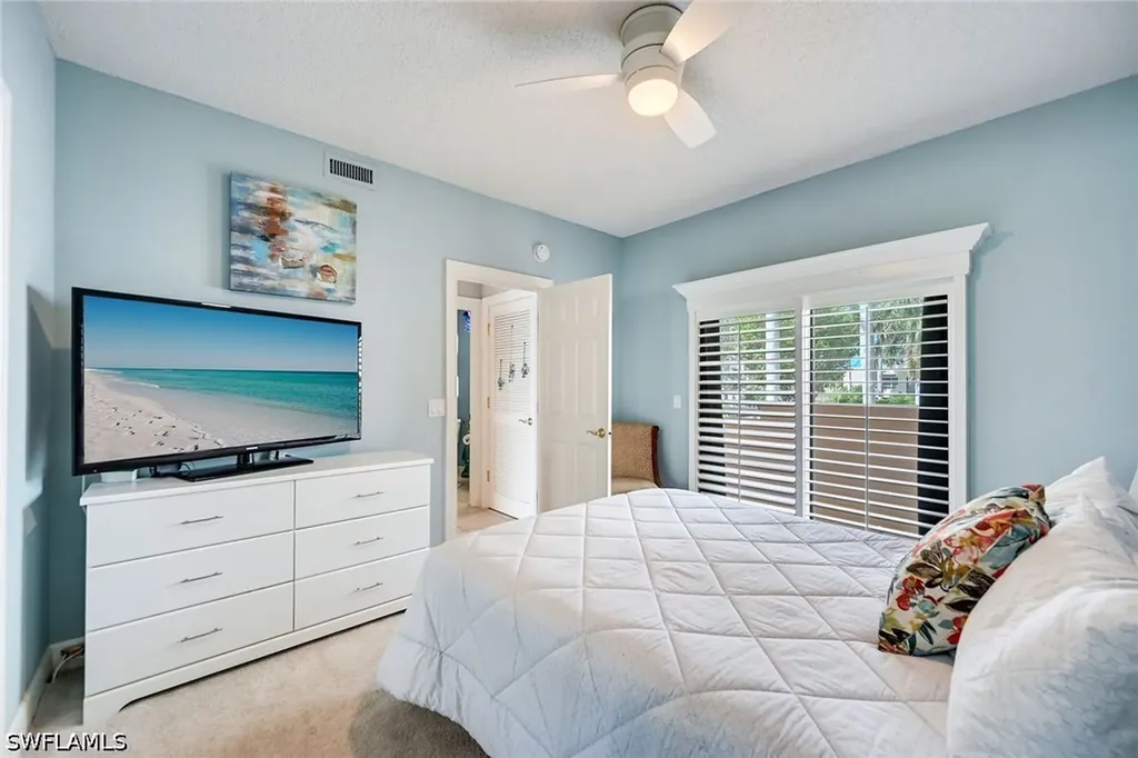 4530 Gulf Shore Boulevard N Naples FL 34103