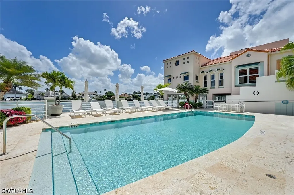 4530 Gulf Shore Boulevard N Naples FL 34103