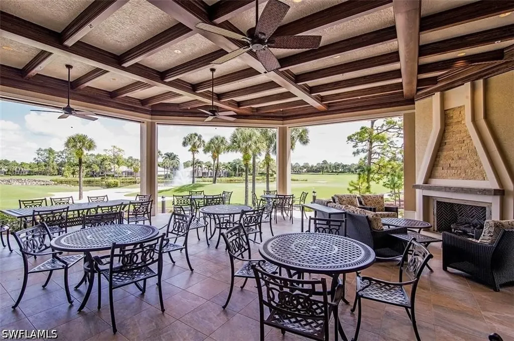 8253 Parkstone Place Naples FL 34120