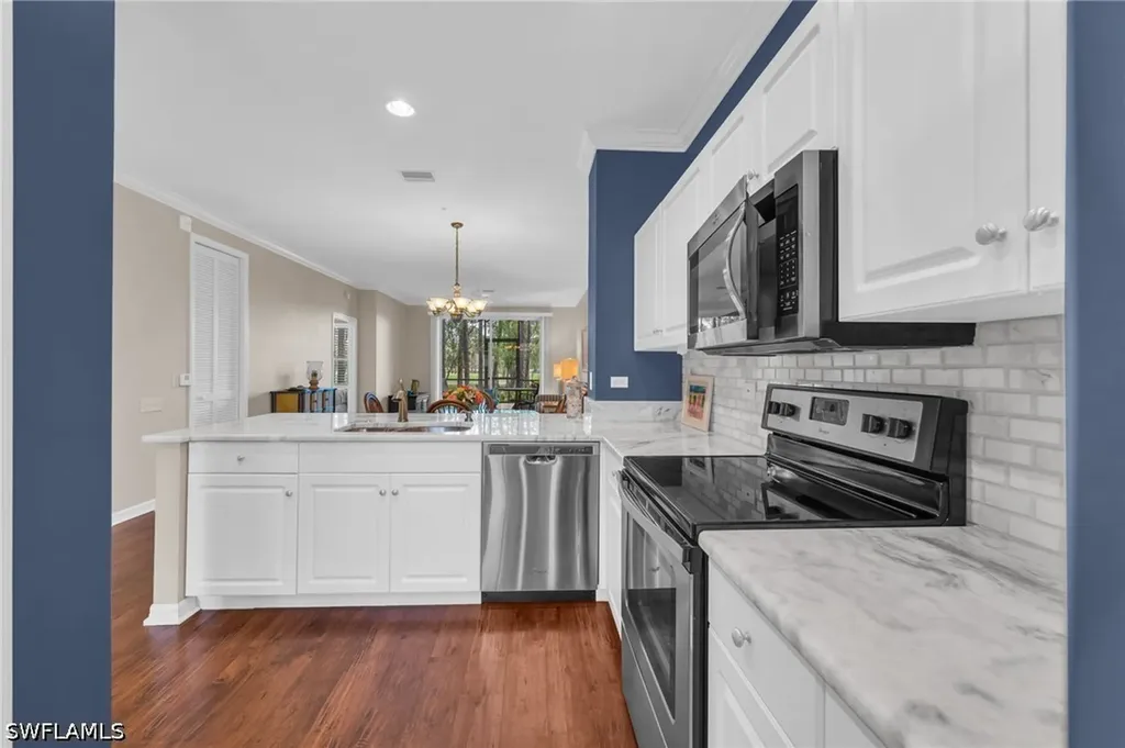8253 Parkstone Place Naples FL 34120