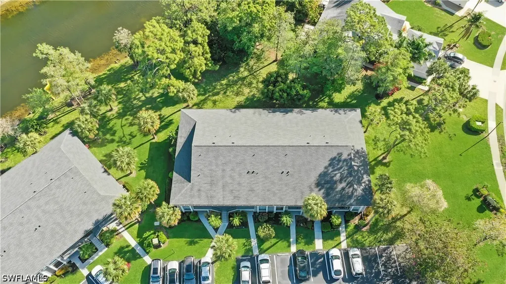 1203 Commonwealth Circle Naples FL 34116