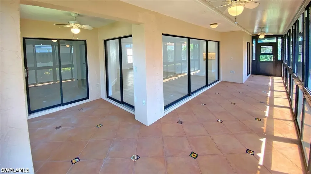 718 Reef Point Circle Naples FL 34108