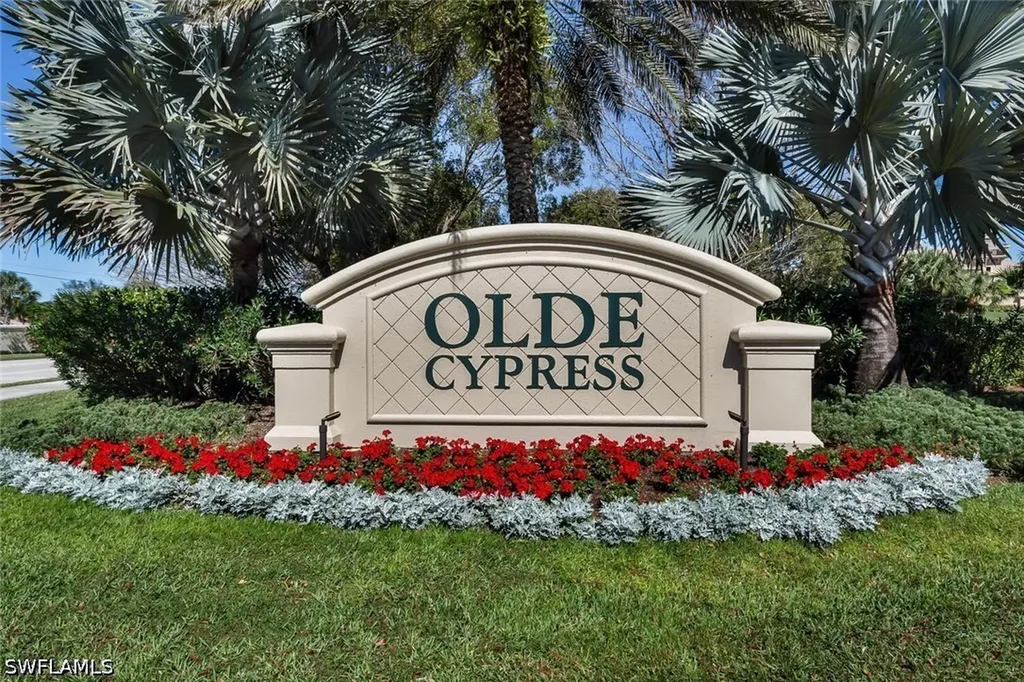 2862 Lone Pine Lane Naples FL 34119