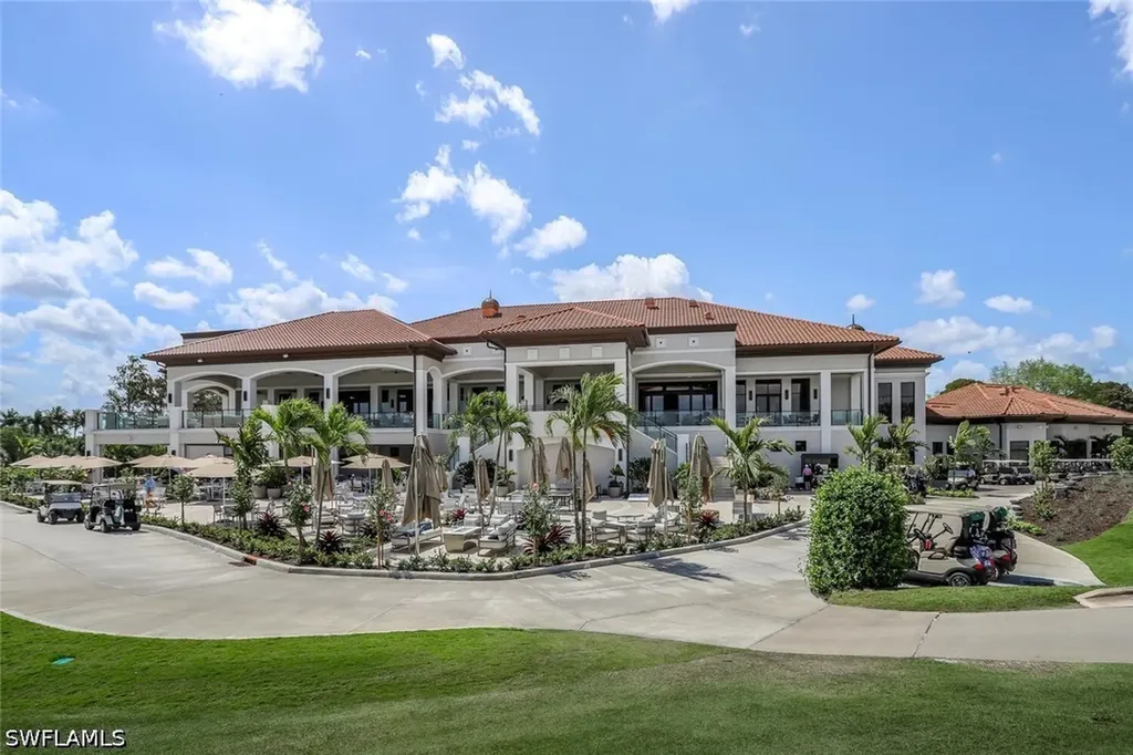 2862 Lone Pine Lane Naples FL 34119