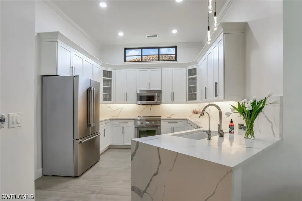 2862 Lone Pine Lane Naples FL 34119