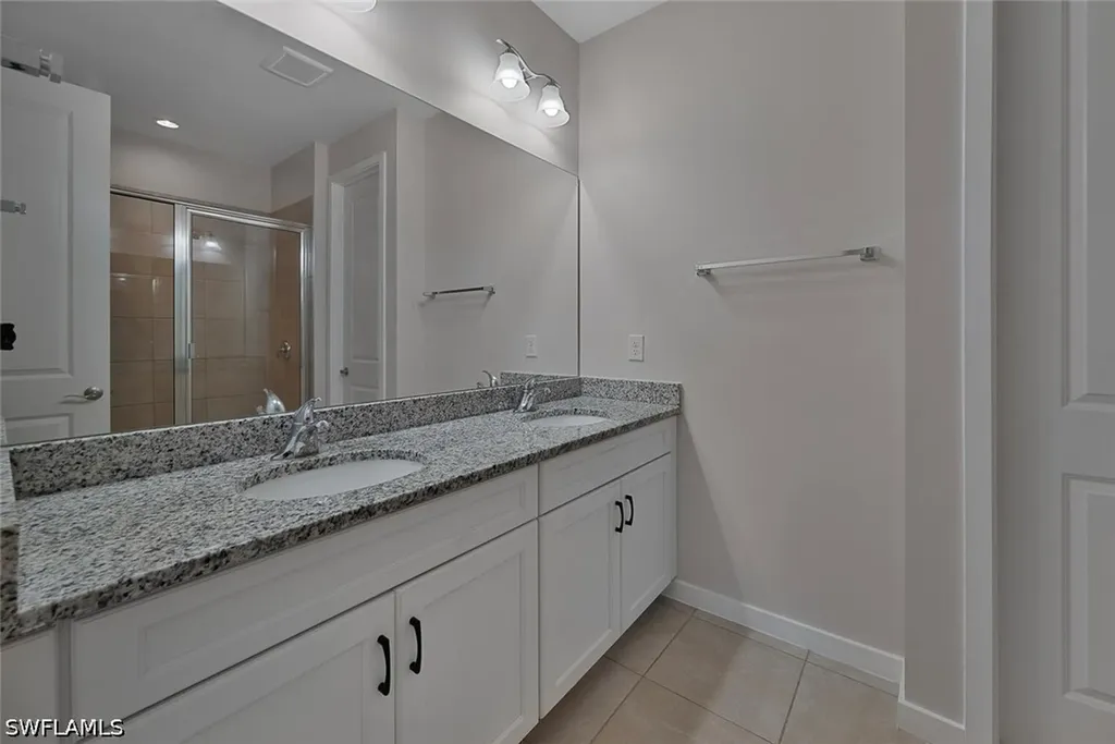 13010 Pembroke Drive Naples FL 34105