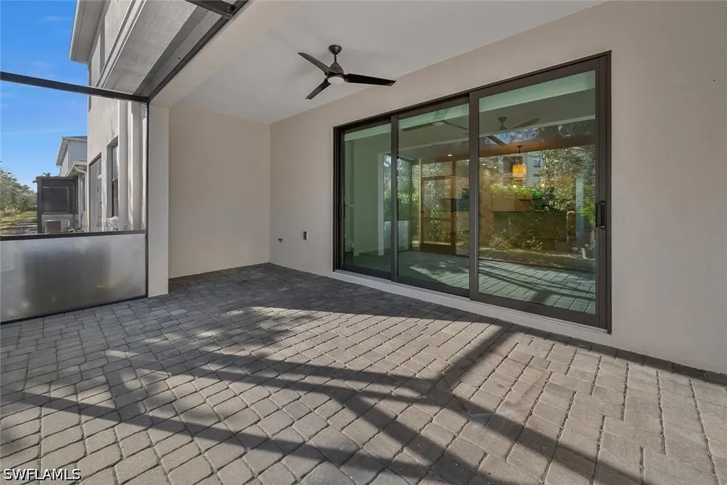 13010 Pembroke Drive Naples FL 34105