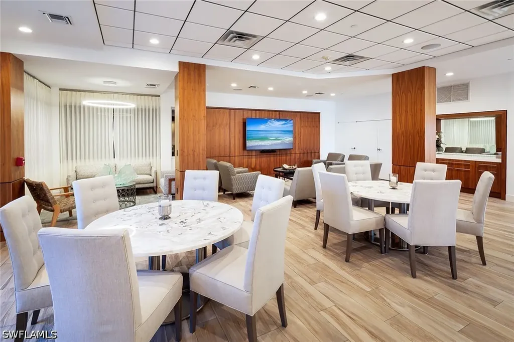 6361 Pelican Bay Boulevard Naples FL 34108