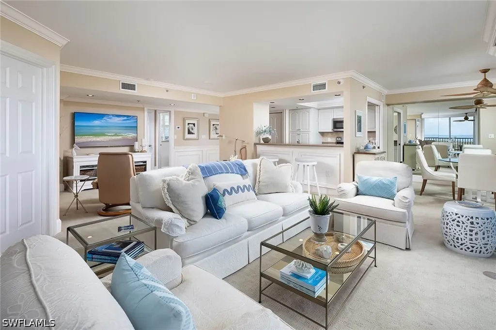 6361 Pelican Bay Boulevard Naples FL 34108