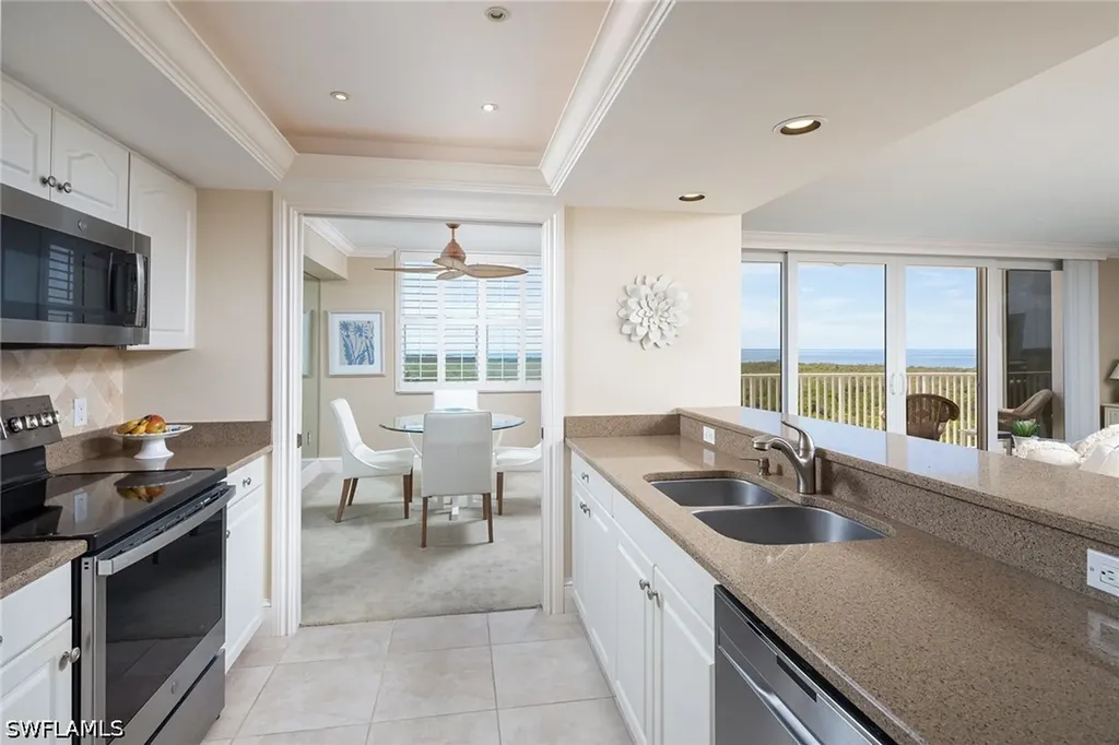 6361 Pelican Bay Boulevard Naples FL 34108