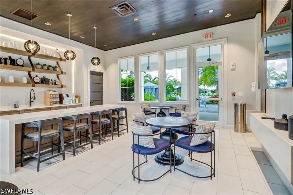 9175 Cayman Drive Naples FL 34114