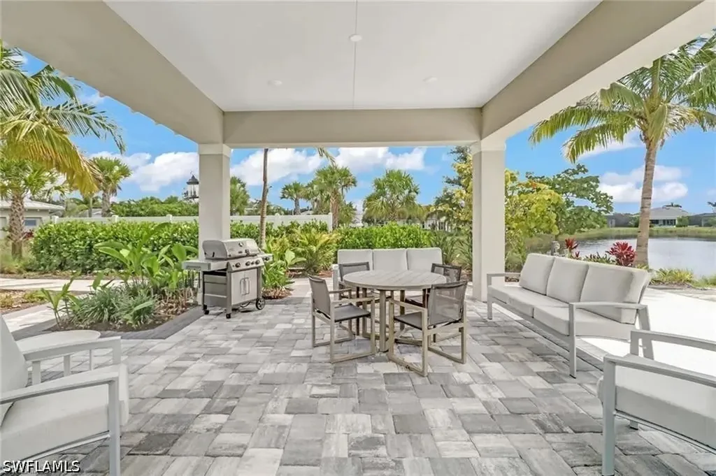 9175 Cayman Drive Naples FL 34114