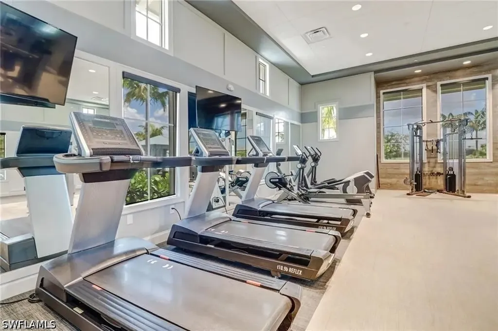 9175 Cayman Drive Naples FL 34114