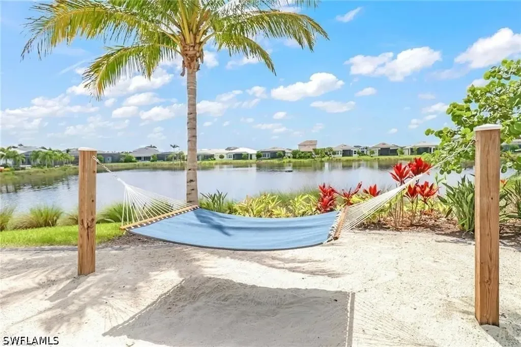 9175 Cayman Drive Naples FL 34114