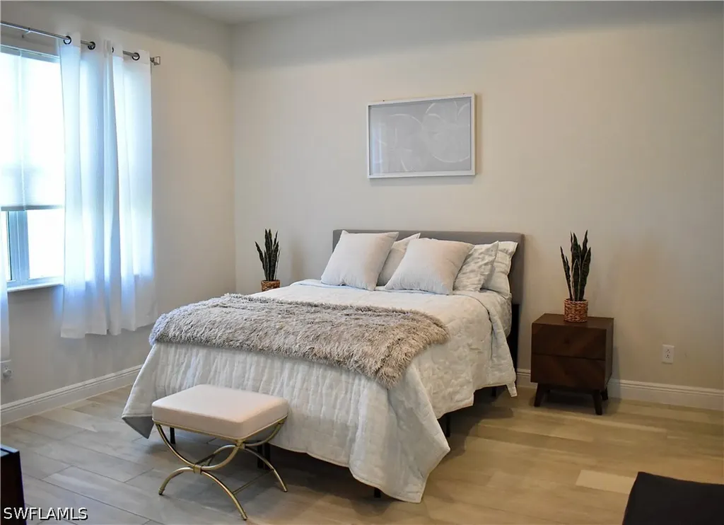 9175 Cayman Drive Naples FL 34114