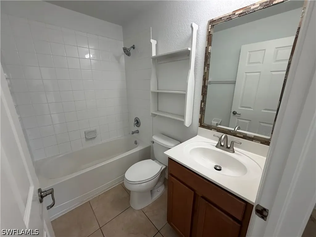 9101 Gervais Circle Naples FL 34120