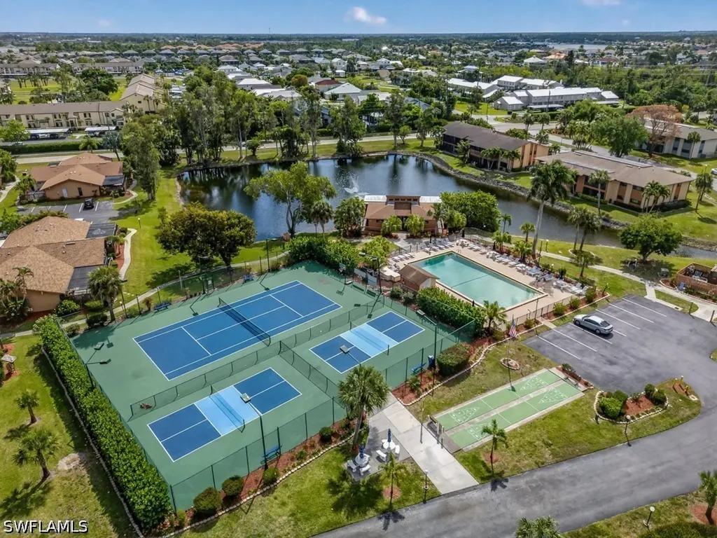 6441 Royal Woods Drive Fort Myers FL 33908