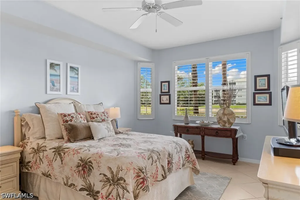 3980 Bishopwood Court E Naples FL 34114