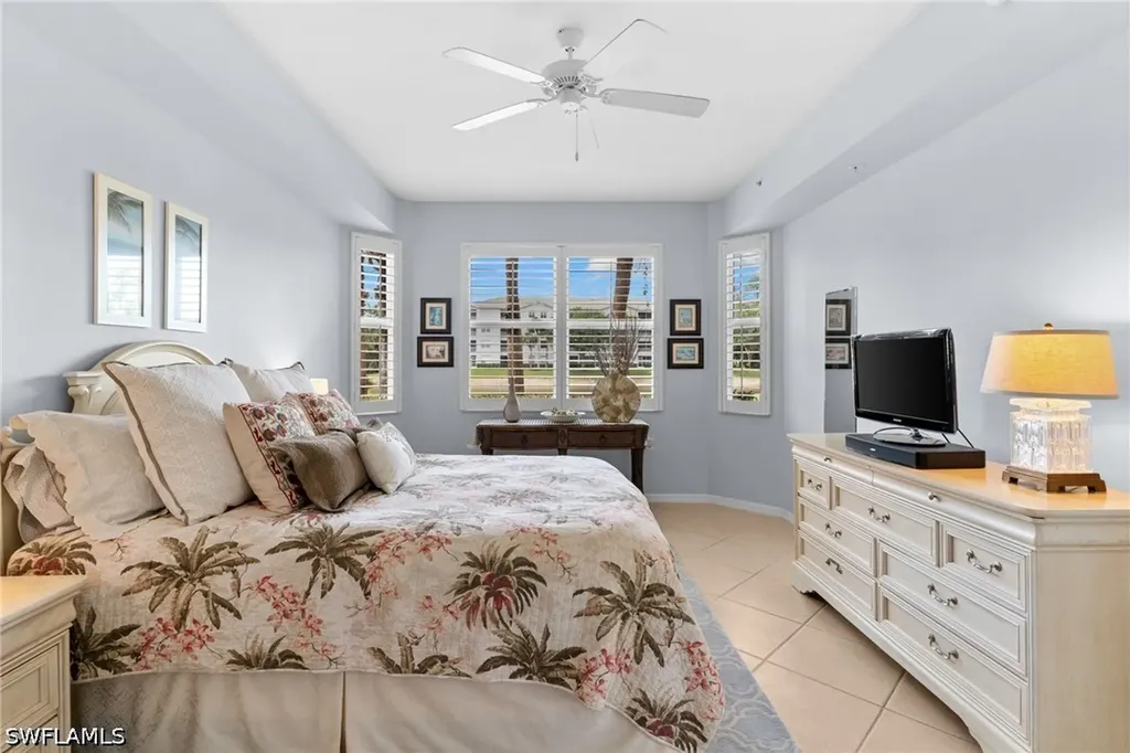 3980 Bishopwood Court E Naples FL 34114