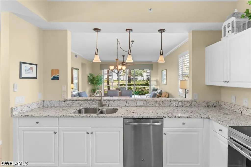 3980 Bishopwood Court E Naples FL 34114