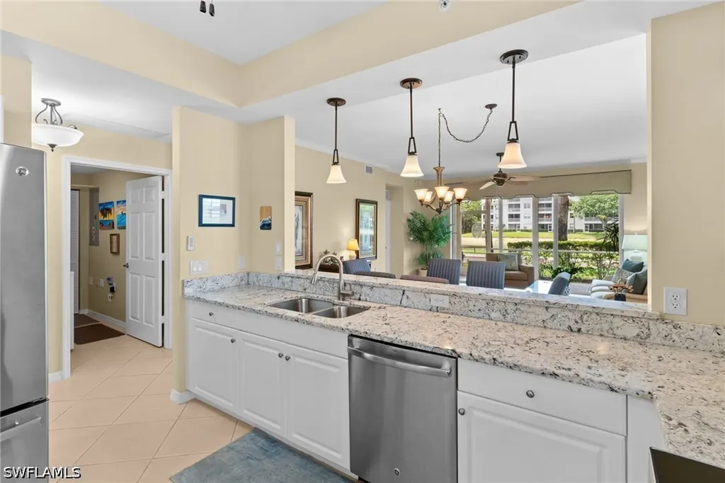 3980 Bishopwood Court E Naples FL 34114