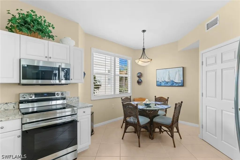 3980 Bishopwood Court E Naples FL 34114