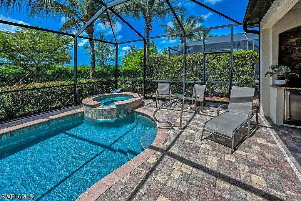 9415 Piacere Way Naples FL 34113