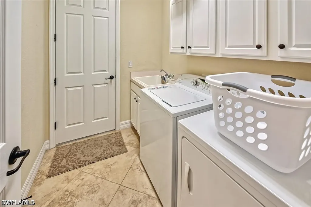 9415 Piacere Way Naples FL 34113