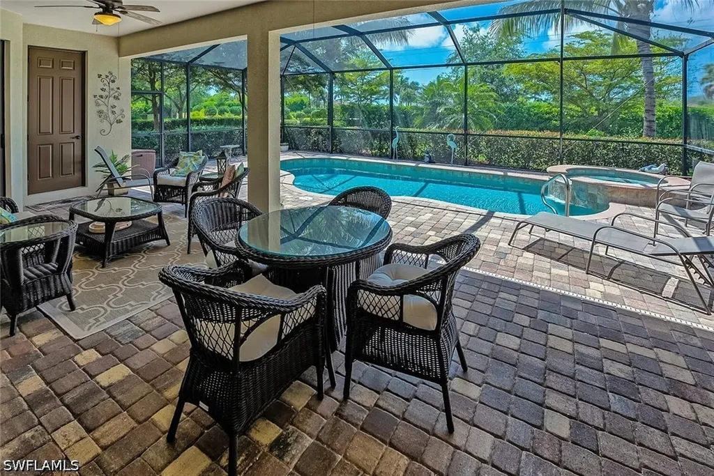 9415 Piacere Way Naples FL 34113