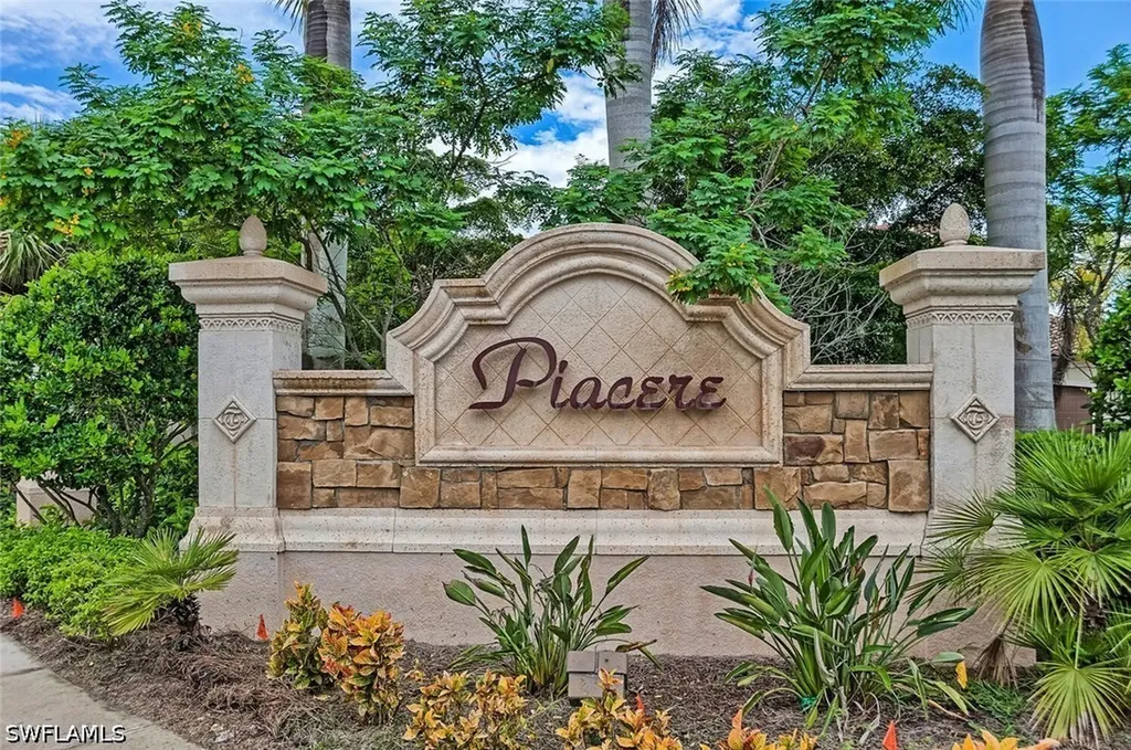 9415 Piacere Way Naples FL 34113