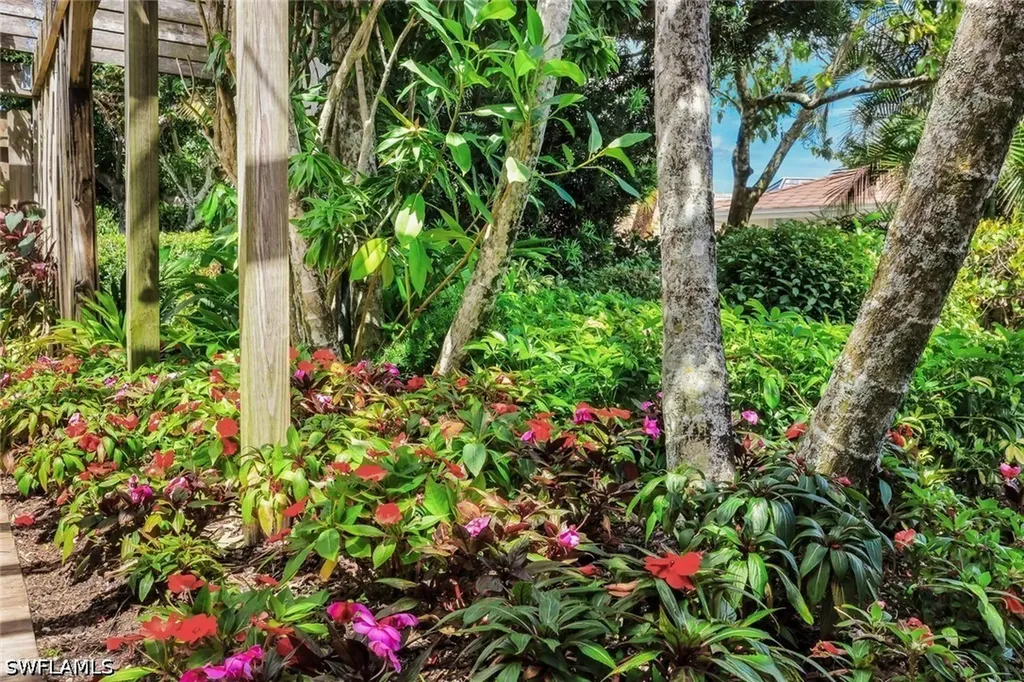 330 Bald Eagle Drive Naples FL 34105